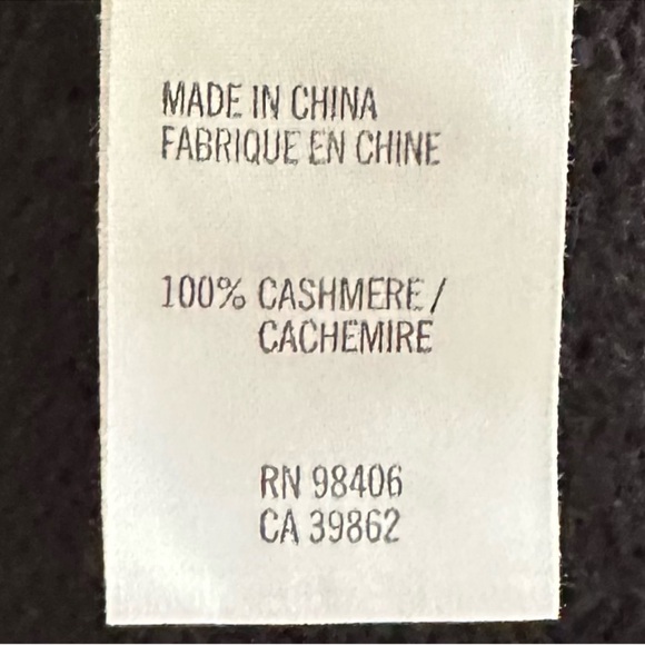 Theory Black V-Neck Button Down Long Sleeve Cashmere Knit Sweater Size Small - Picture 7 of 8